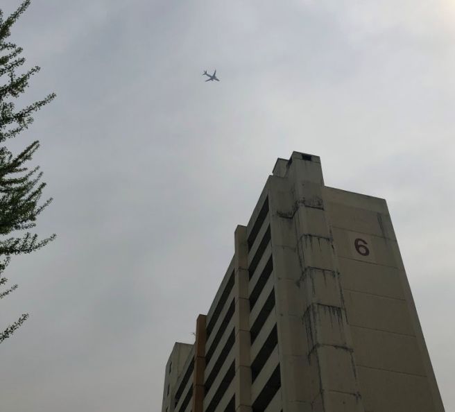 재건축 아파트는 뭔가 하나씩 나사가 빠져 있다 | 인스티즈