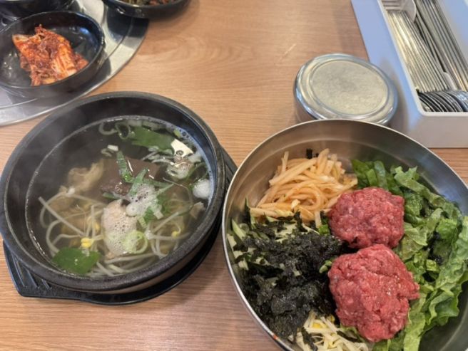 [in광주] 송정금호식육식당 (광산구), 육회비빔밥, 주차장, 현지인맛집,