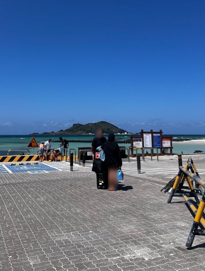 제주 서쪽 한림 끝내주는 도민 짬뽕, 짜장면 중식 맛집 【명월반점】 + 제주 협재 캠핑