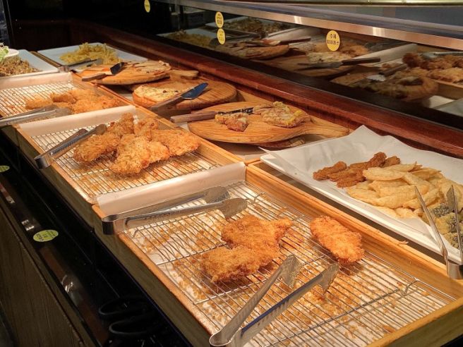 경산 정평역 브런치 맛집 유생촌 경산시지점 돈까스 무한리필로 든든하게 먹기 좋은 곳