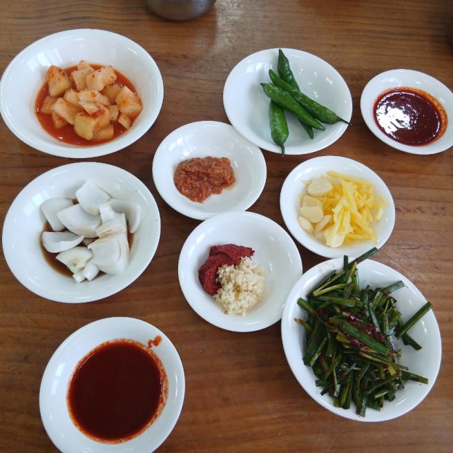 대구 염소탕 흑염소 보양식 국빈식당 염소수육백반 추천