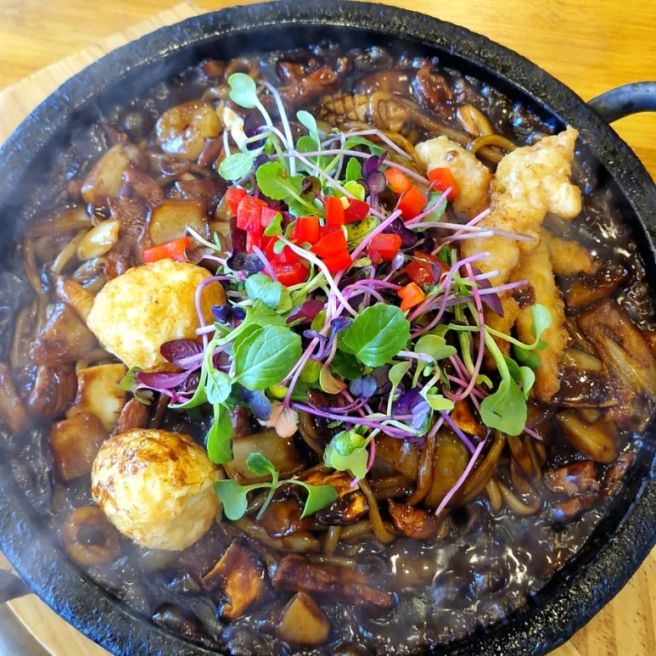 ​[압량맛집] 경산시맛집 경산돌짜장, 250도 돌판 위에서 지글지글 끓는 비밀은?!