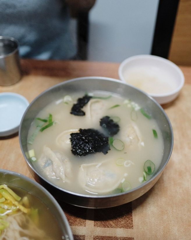 [오래가게 배달부_이세진] 정겨운 봉화 산촌과 유서 깊은 안동 반가의 맛, 봉화묵집