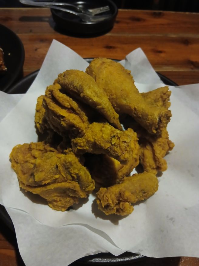 춘천 현지인 단골들이 방문하는 노포 맛집(꼬방꼬방, 대왕감자탕해장국, 은하주물럭)