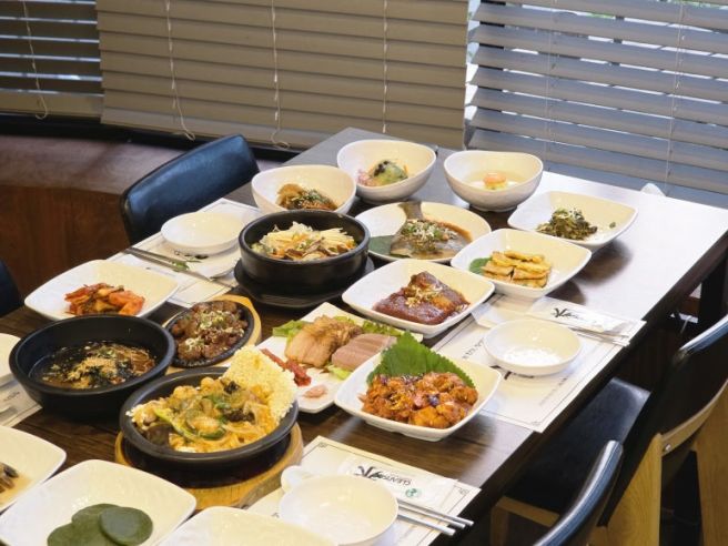 전주 한정식 맛집 금양정, 회식 메뉴 고민될 때 떠오르는 한 상 호불호 없는 한정식 38년 전통