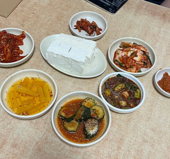 경북 경산시 남산면 하대리 음식 양에 혼나는 육국수 맛집 국시집