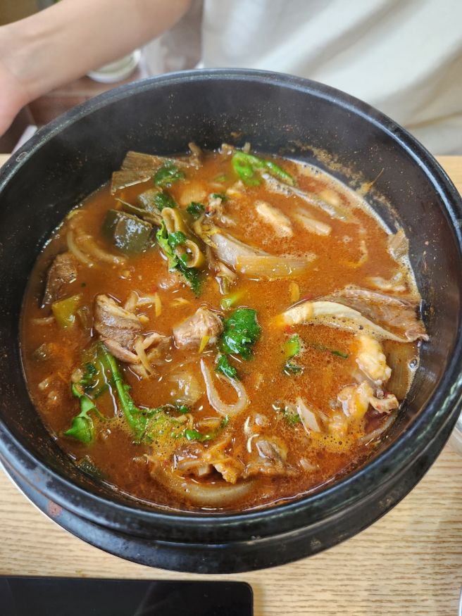 부산 구서동맛집 몸보신 하기 좋은 보양식 박달집흑염소