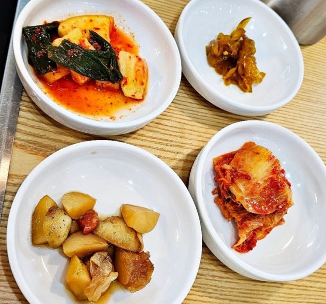 전북 고창]맑고 깨끗한 고창 인천강에서 잡은 민물새우탕 맛집 " 인천가든 "