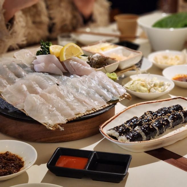 강민경맛집 광어소금김밥 대물섬 종각대물섬 종로대물섬