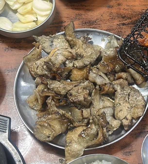 [ 대구 칠성시장 연탄불고기 석쇠불고기 "정화네 하우스" ]