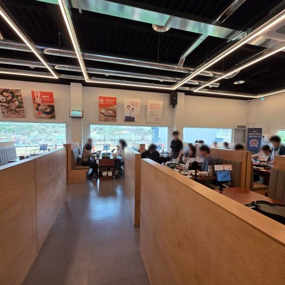 구미가족외식 모던타운 오리백숙로스구이 구미인동본점