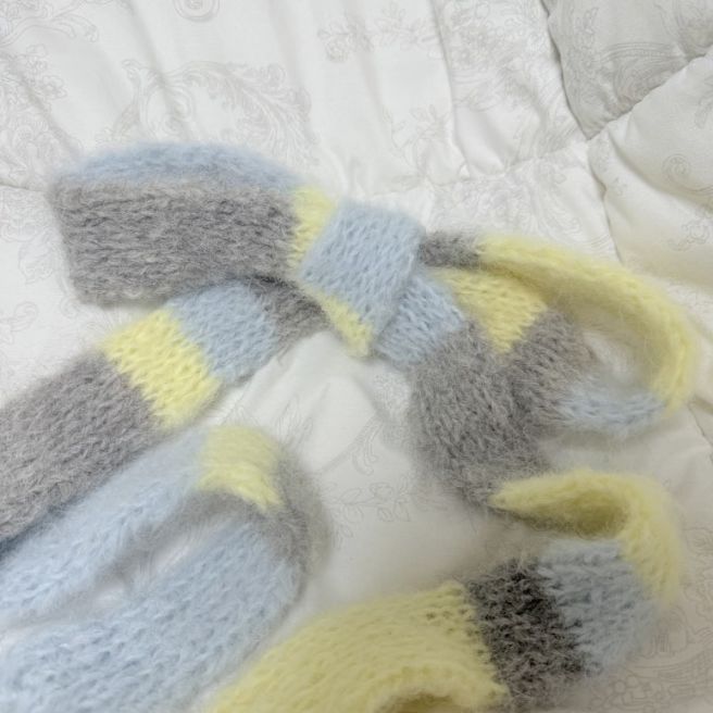 삶은 너무도 덧없이 빠르게 흘러가고 있어