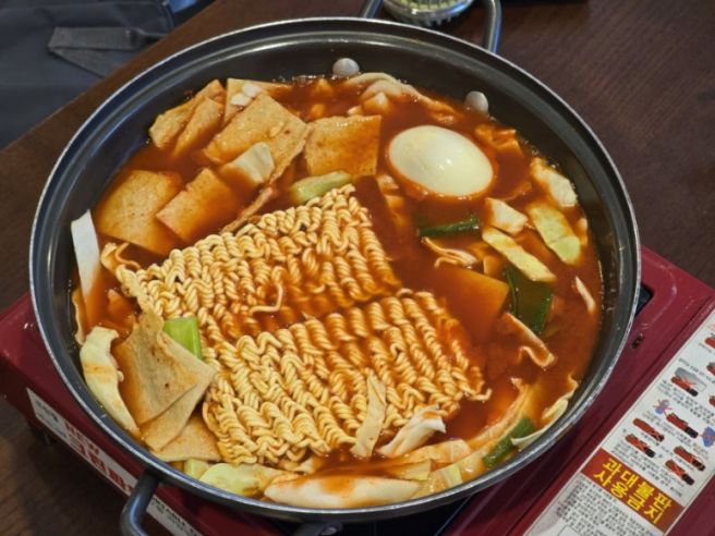 연애할 때 둘이 찾았던 경주 대화만두, 이제는 세 딸과 함께 다녀왔습니다