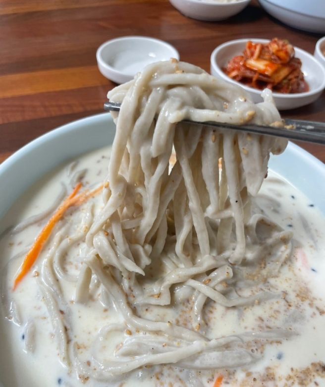 경주 단감농원 할매집 : 손칼국수 콩쿡수 찐맛집 강추 발견 후기