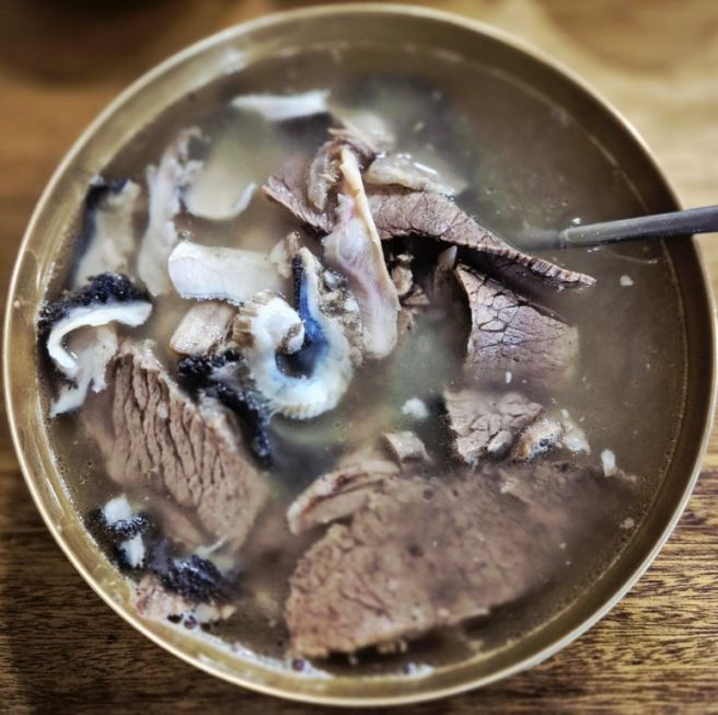 하동관 명동본점 / 서울식 곰탕 윈조집의 아우라