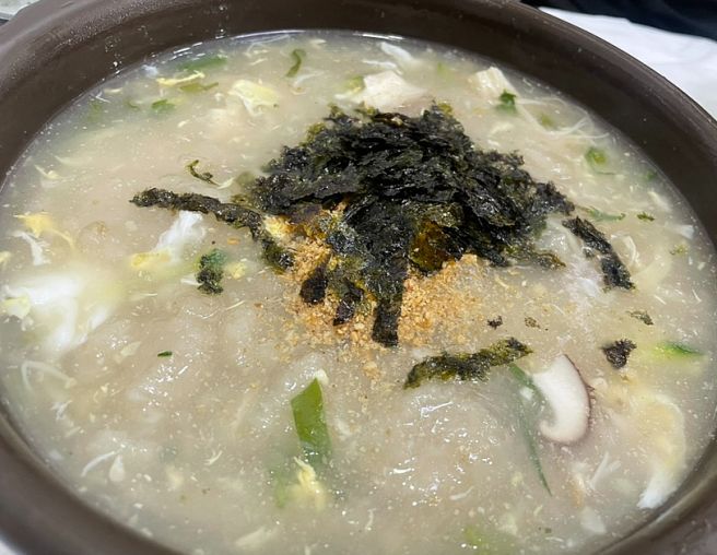 [강원 속초시 중앙동] 감나무집감자옹심이