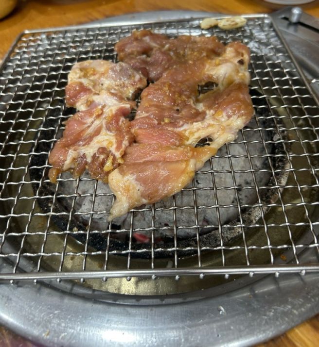 [영주] 현지인 돼지갈비 맛집, 잔디밭숯불 본점