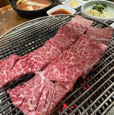 부산 서구 양곱창 맛집, 70년 전통 옛날오막집! 생갈비부터 특양, 대창까지 만족했던 후기