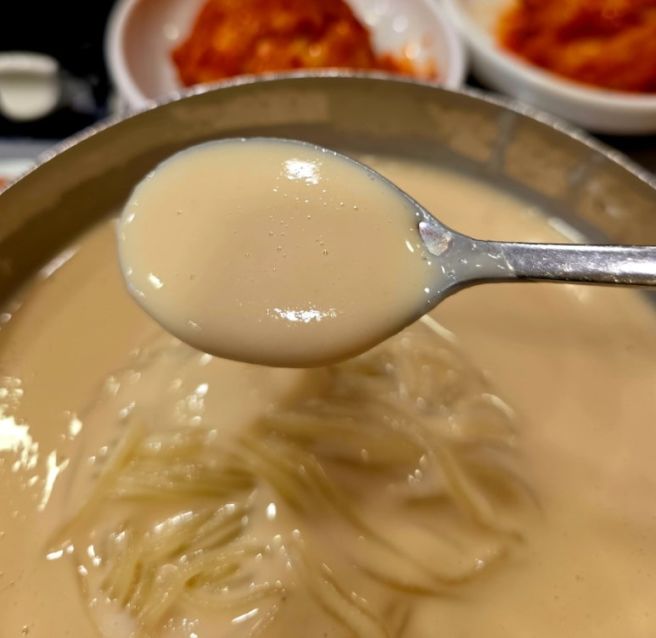 내돈내산 설명필요없는 전통의 서울중구 콩국수찐맛집 진주회관