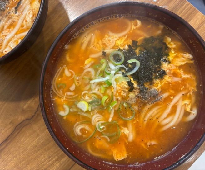 이대 단골 맛집 가미분식 - 아이가 좋아하는 얼큰우동