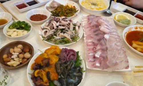 [구미 옥계 맛집] 2차로 달려간 핫플 '세븐치킨' 바삭한 뼈두마리에 추억의 인생 떡볶이 서비스까지...