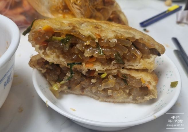 [간식]남대문 시장 필수 코스 남대문야채호떡, 서울미래유산 융태행제과점 월병