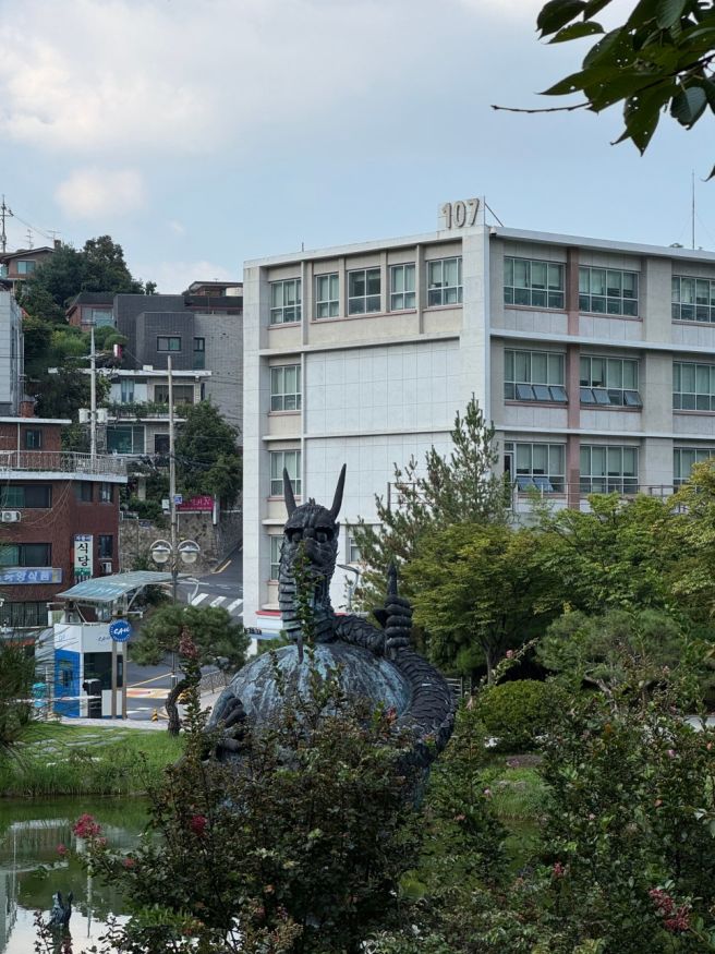 흑석동 중앙대 앞 최고 카페 2선 / 액션커피와 터방내