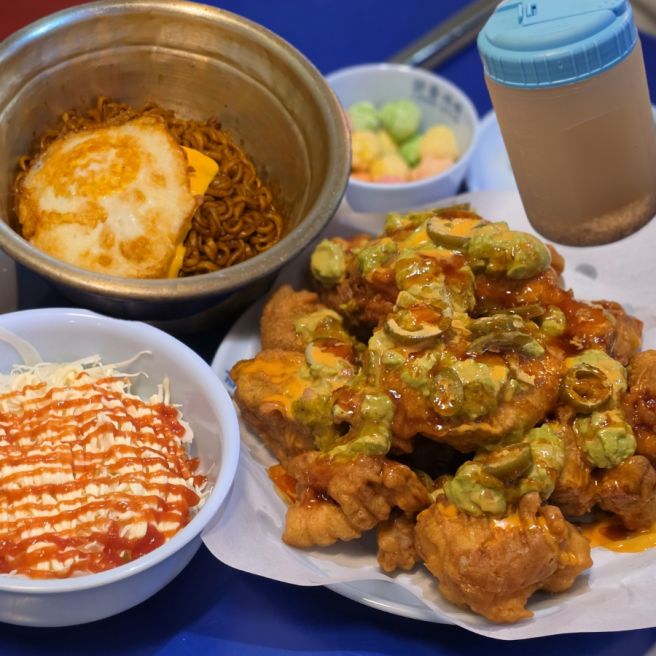 옥산동 치킨 포차 닭동가리 금상받은 아보트러플치킨 맛집