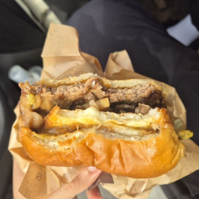 식사일기 10.18~10.24 비룡한우육개장, 할머니손칼국수, 명동왕족, 소망닭집