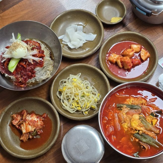 [강원/춘천] 춘천 명동 시청 맛집 겨울 회냉면 함흥냉면옥 내돈내산 후기
