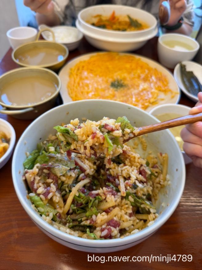 [영남대 맛집 / 영대 맛집] 경산 육회비빔밥 맛집인 '초원댁' 영대 밥집으로 추천
