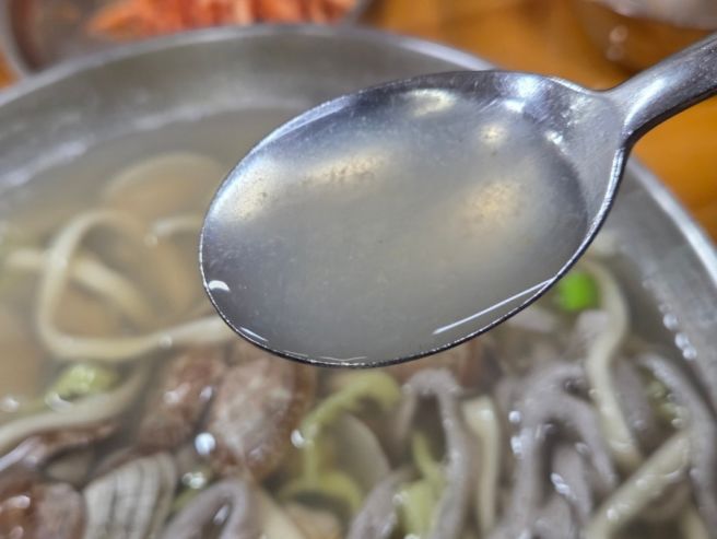 안산 선부동 백년가게, 푸짐한 양의 이조칼국수