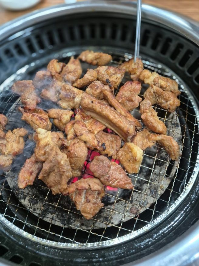 원주 우산동맛집 가게 분위기부터 맛까지 옛날 감성 가득 옛터숯불갈비