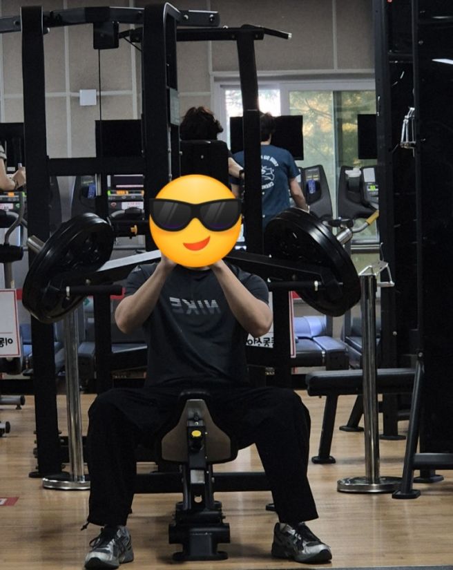 [내돈내산] 문래동 카페 로프트 하우스 &amp; 신촌 벚꽃길 독수리다방 방문 후기